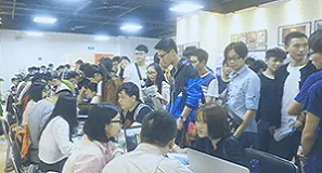 大型人才招聘 大型人才招聘