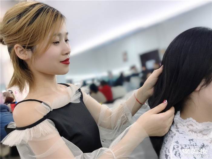 左美老师授课现场 左美老师授课现场