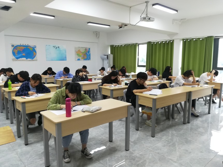 阶段性模拟考试(共五次) 阶段性模拟考试(共五次)