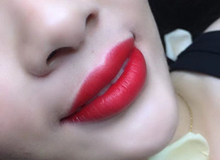 唇形的设计与五官搭配的技巧