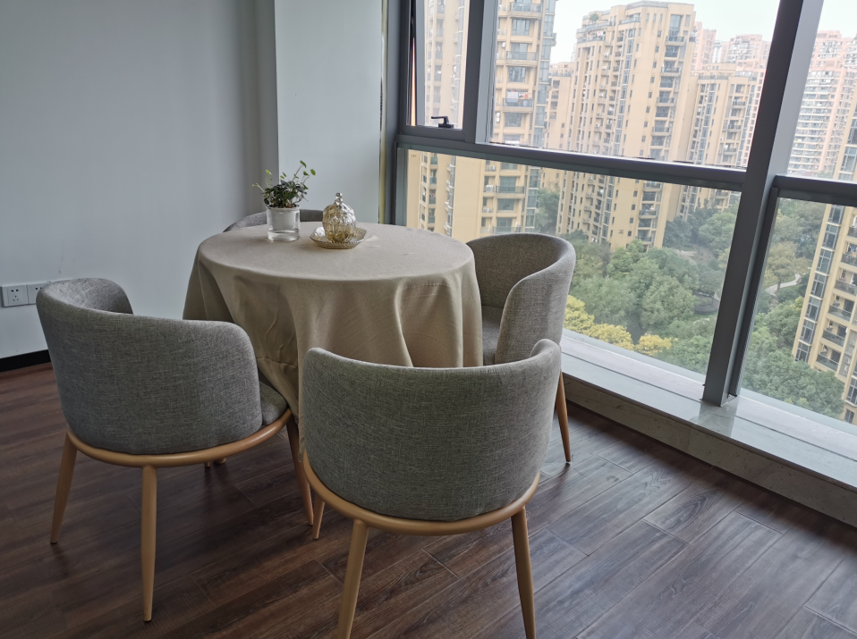 咨詢區(qū) 咨詢區(qū)