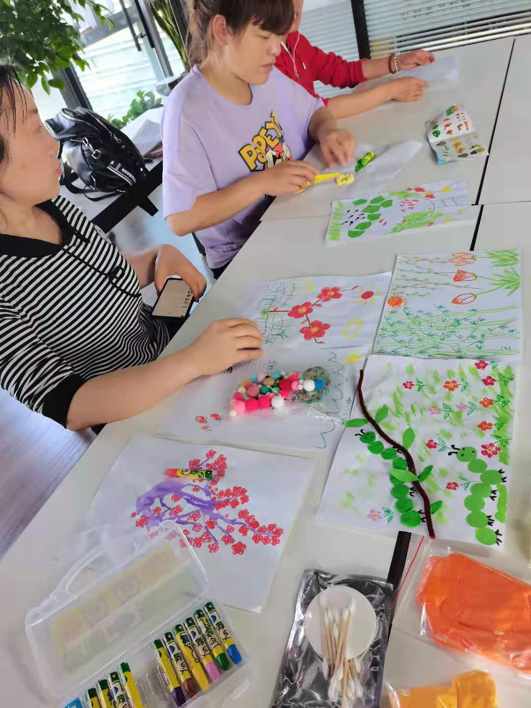 早教師培訓(xùn)班上課現(xiàn)場(chǎng)二