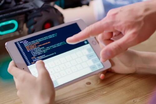 全新编辑自定义UI系统