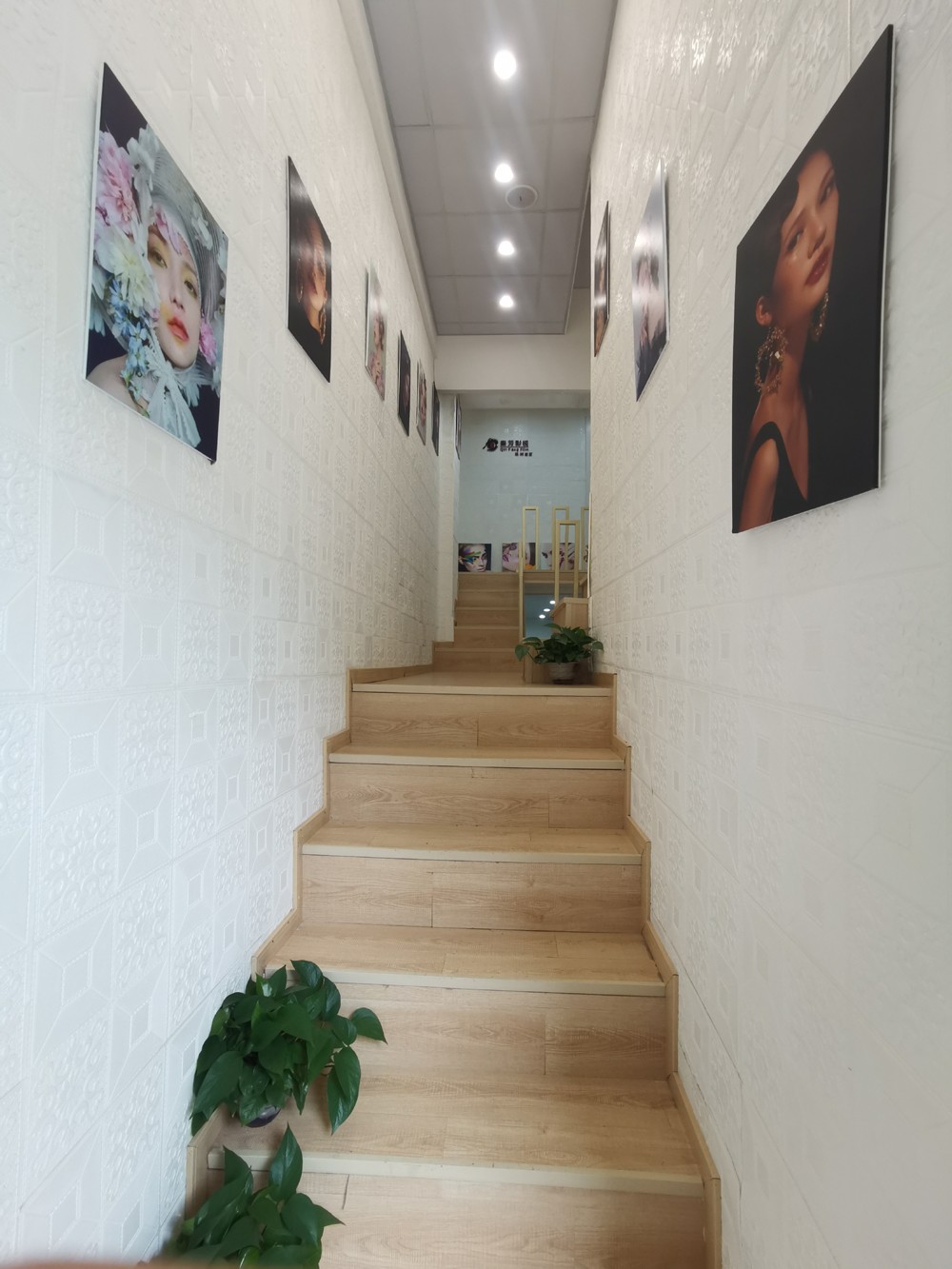 走廊作品 走廊作品