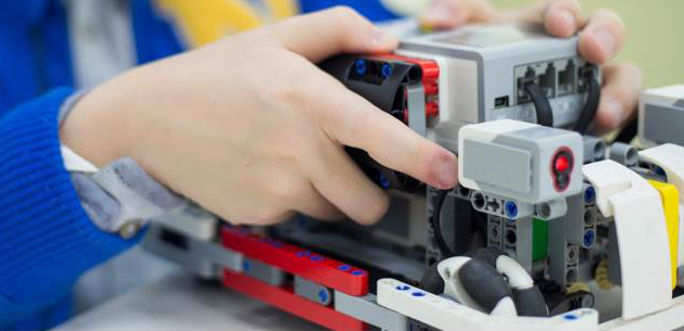 郑州青少年智能机器人编程专业培训班