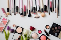 化妆师遍布生活各领域