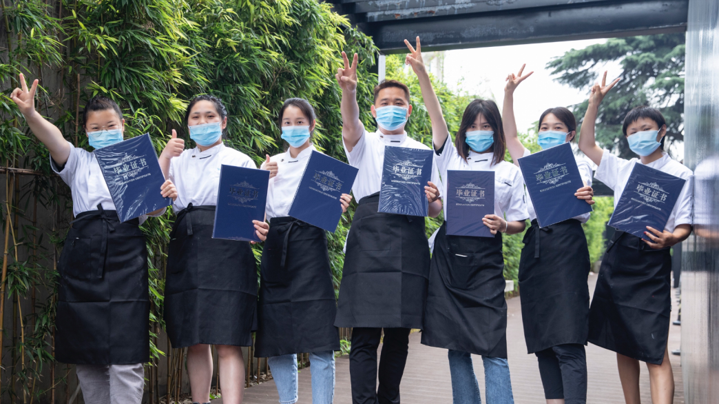 学员毕业风采合照