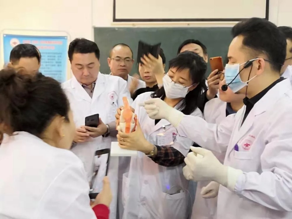 和派圆针治疗膝关节特点 和派圆针治疗膝关节特点