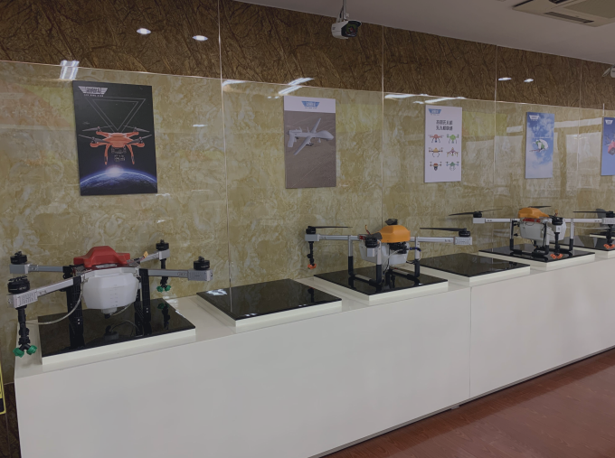 无人机模型展示