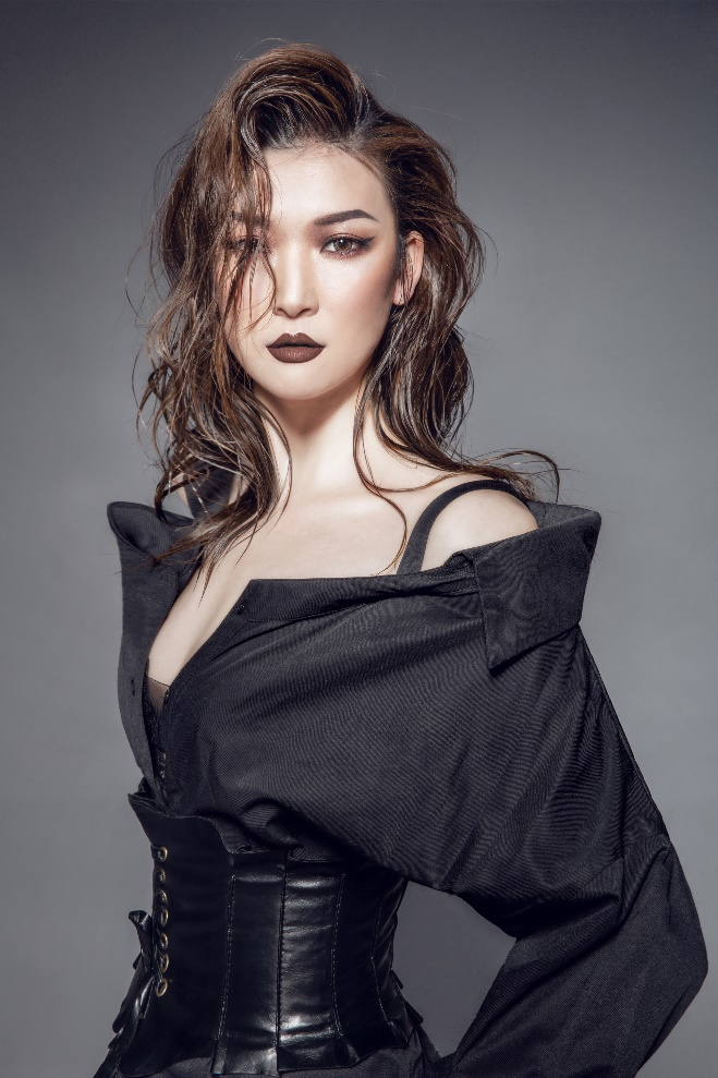 职业T台模特导师于洋 职业T台模特导师于洋