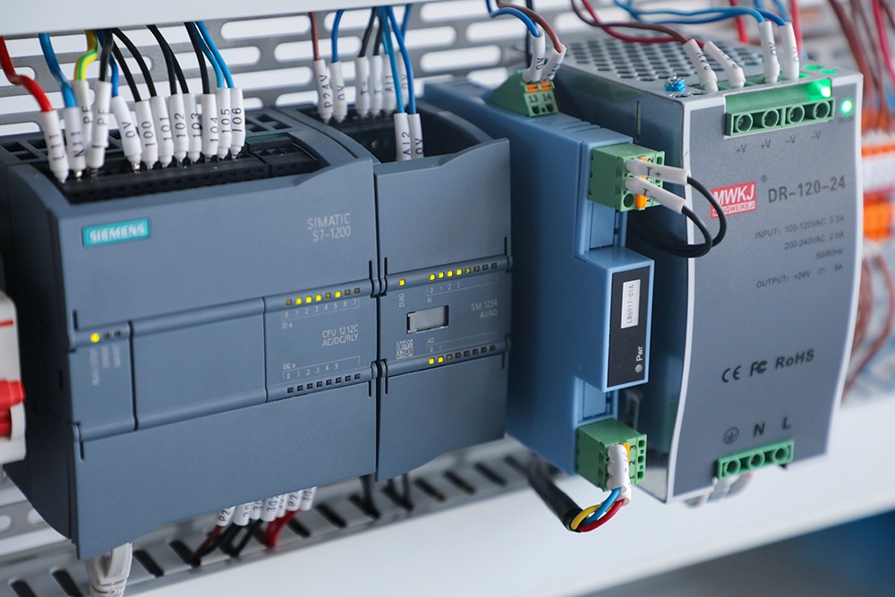 PLC技术的就业前景