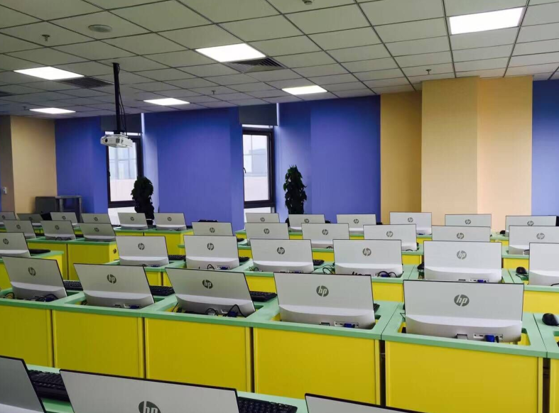 电脑课室