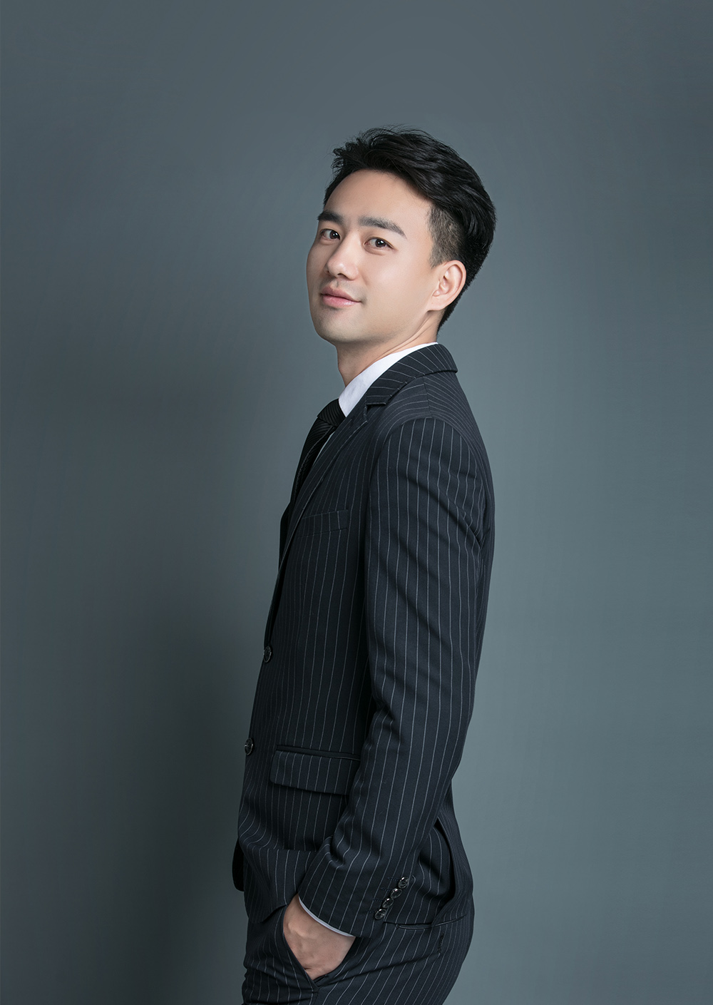 导师 刘宇飞 导师 刘宇飞