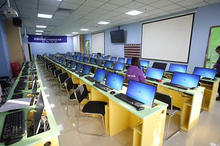 实操教室