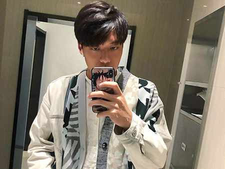 李同學(xué) 李同學(xué)