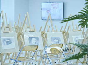 教室——素描画板