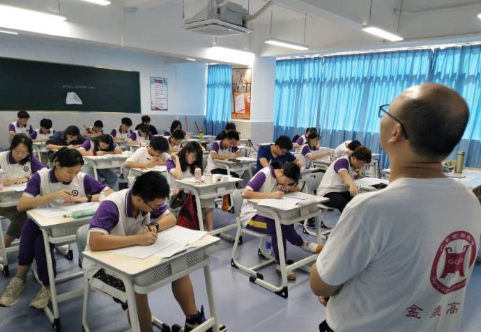 課堂情景 課堂情景