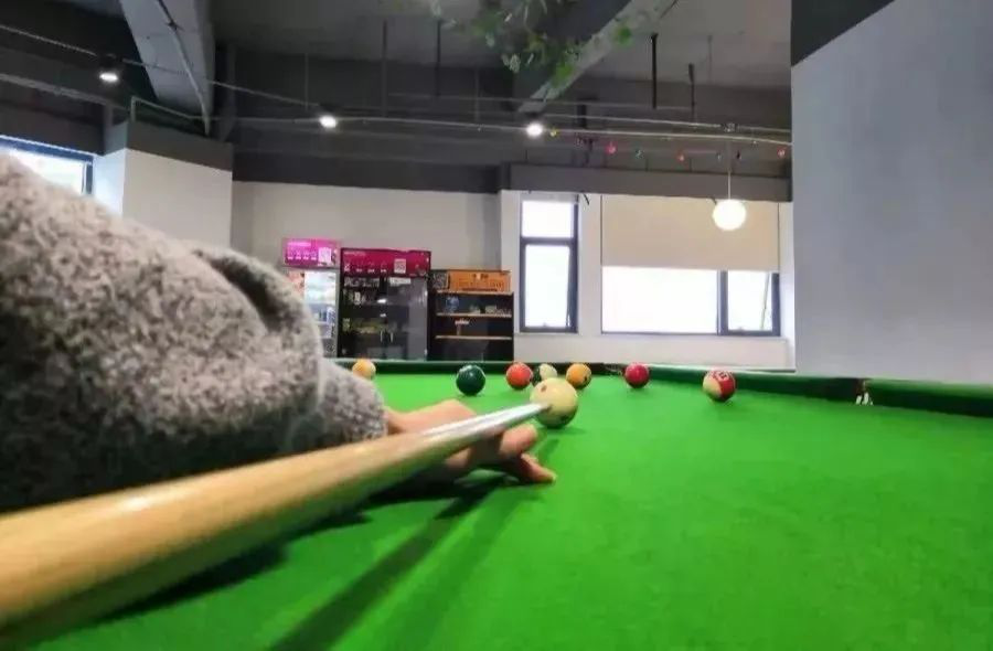桌球室 桌球室