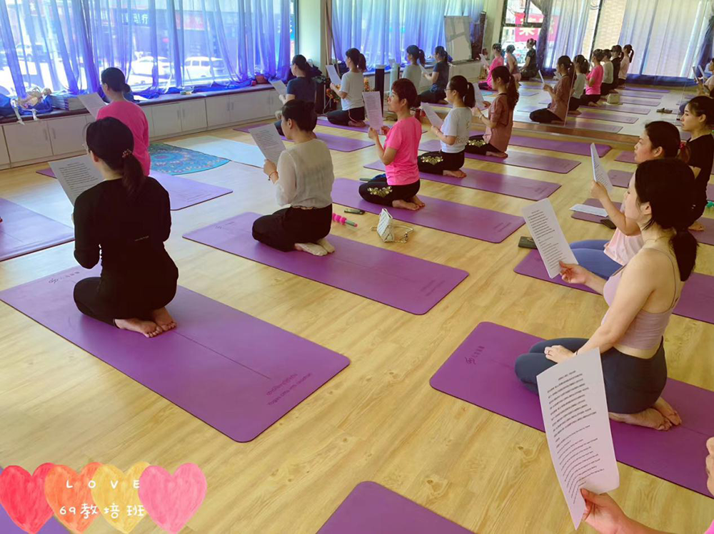 課堂現(xiàn)場(chǎng) 課堂現(xiàn)場(chǎng)