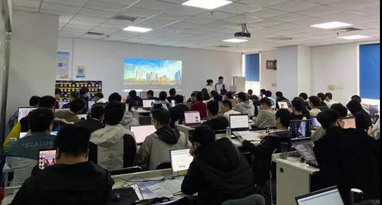 大班教学 大班教学