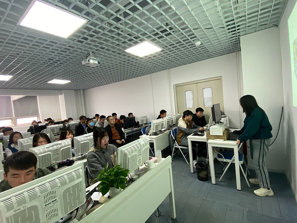 課堂情景 課堂情景