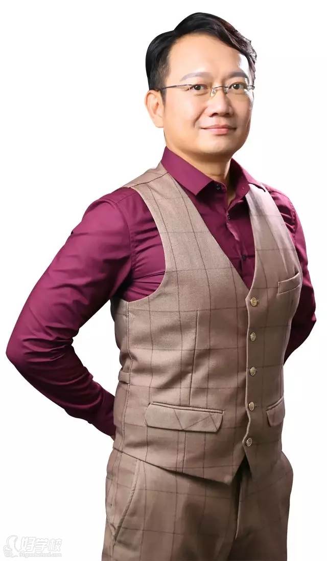 朱訓(xùn)龍博士 朱訓(xùn)龍博士