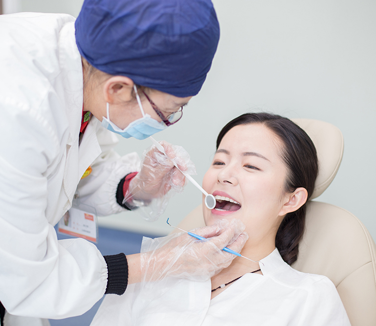 口腔修复工艺专业中专培训