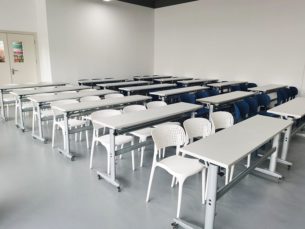 教室環(huán)境 教室環(huán)境