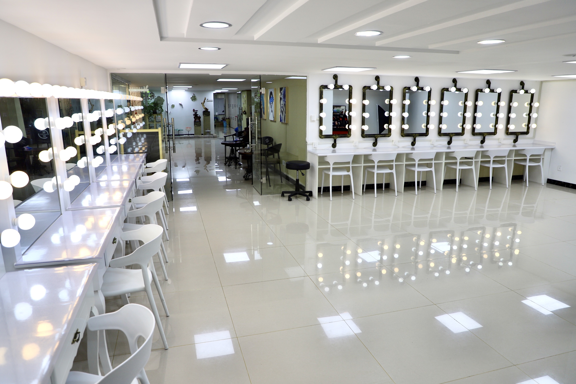 環(huán)境展示 環(huán)境展示