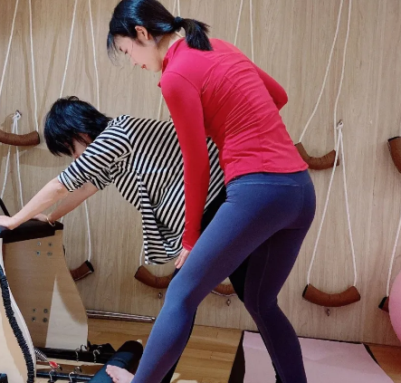 瑜伽练习 瑜伽练习