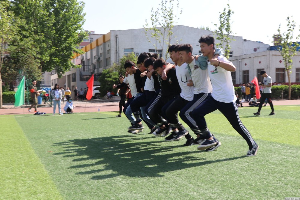 学员趣味运动会风采