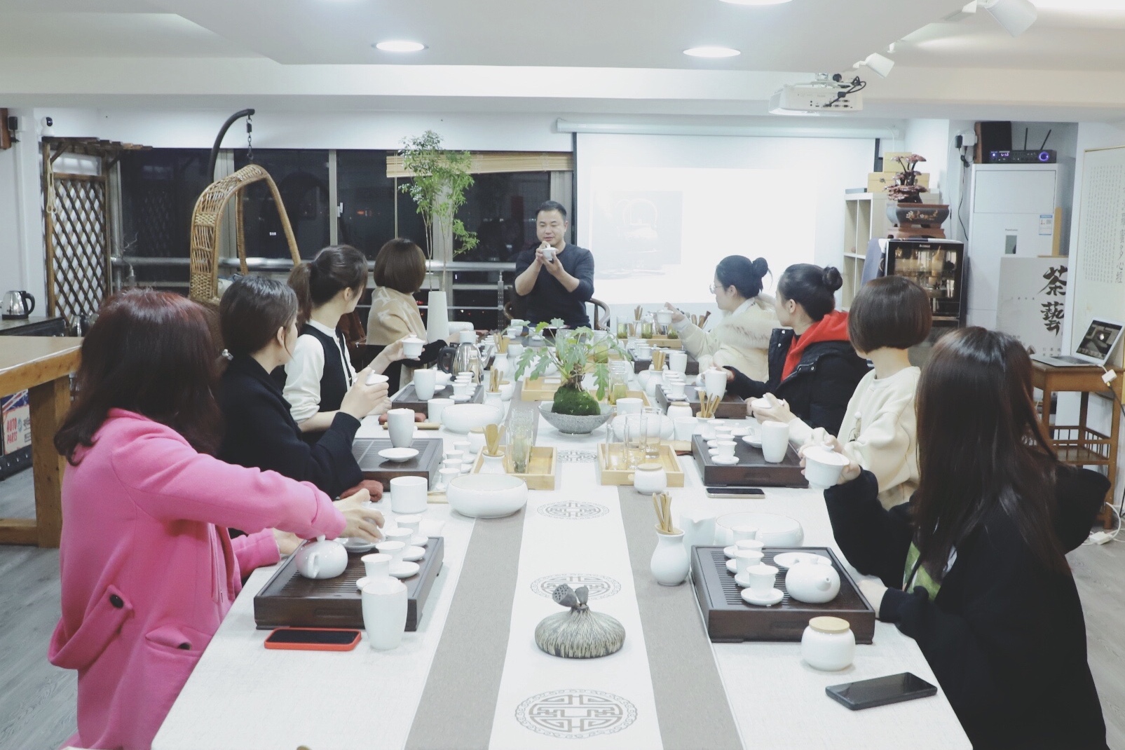 授課現(xiàn)場(chǎng) 授課現(xiàn)場(chǎng)