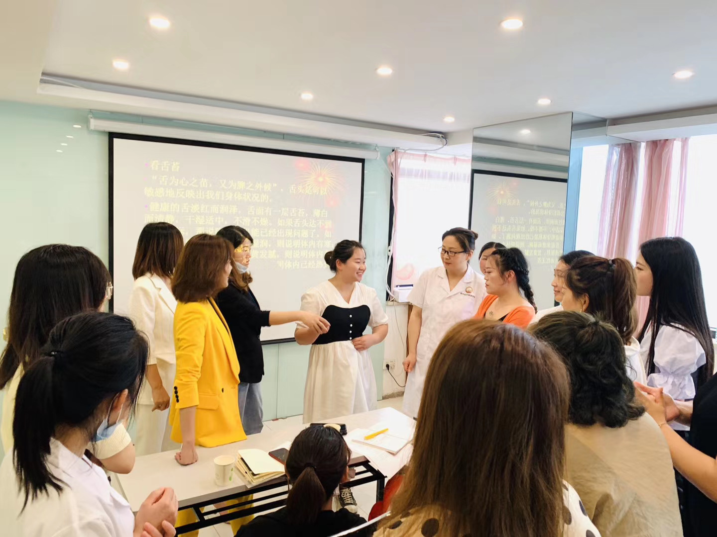 上课情景 上课情景