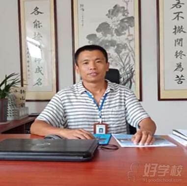 杨亮老师 杨亮老师