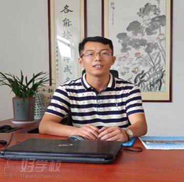 邴启航老师 邴启航老师