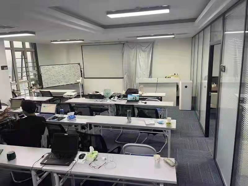 教室 教室
