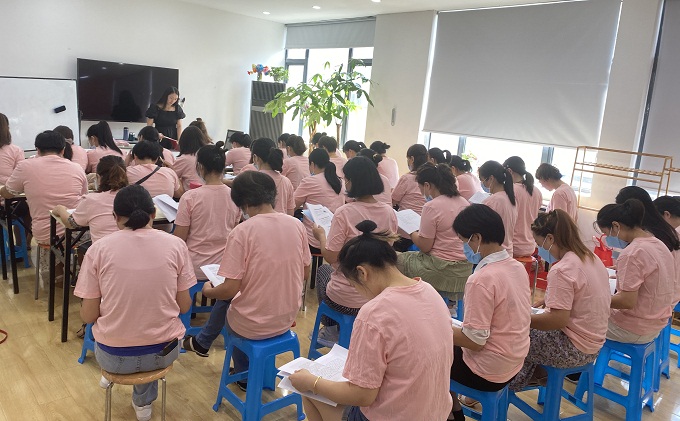 优美环境 舒心教学