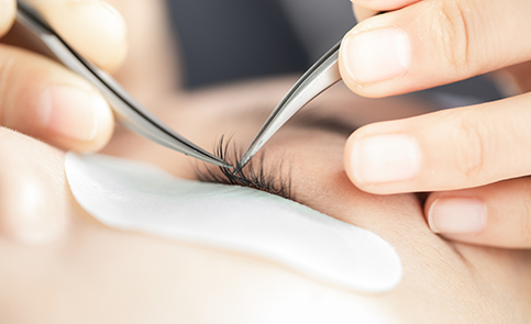 權(quán)益** 權(quán)益**