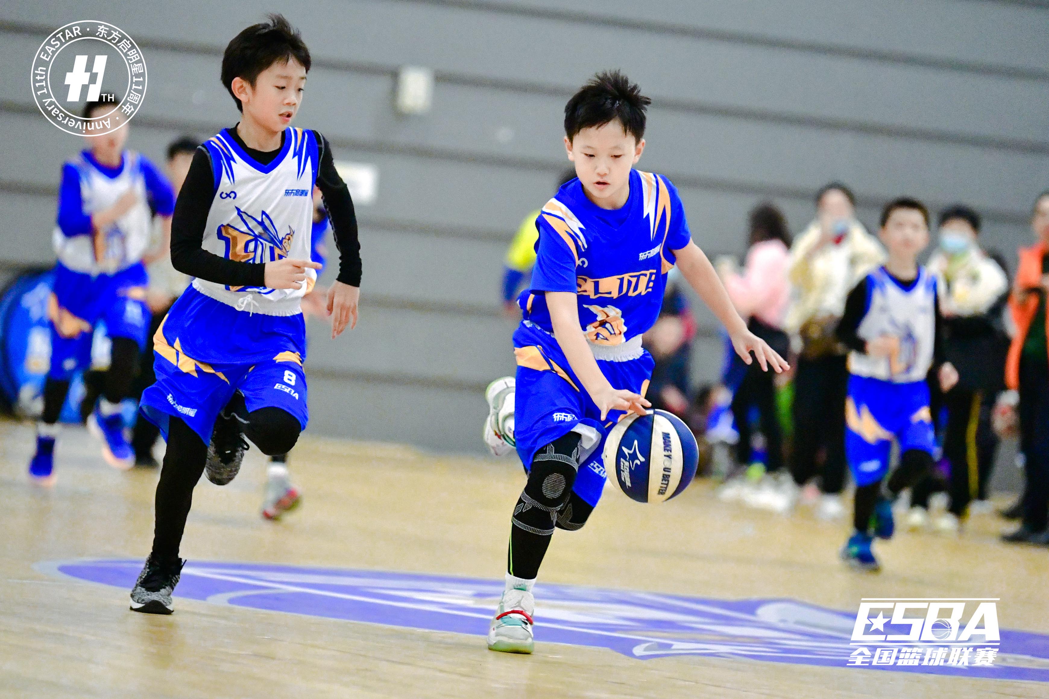 7-9岁少儿篮球体育 7-9岁少儿篮球体育