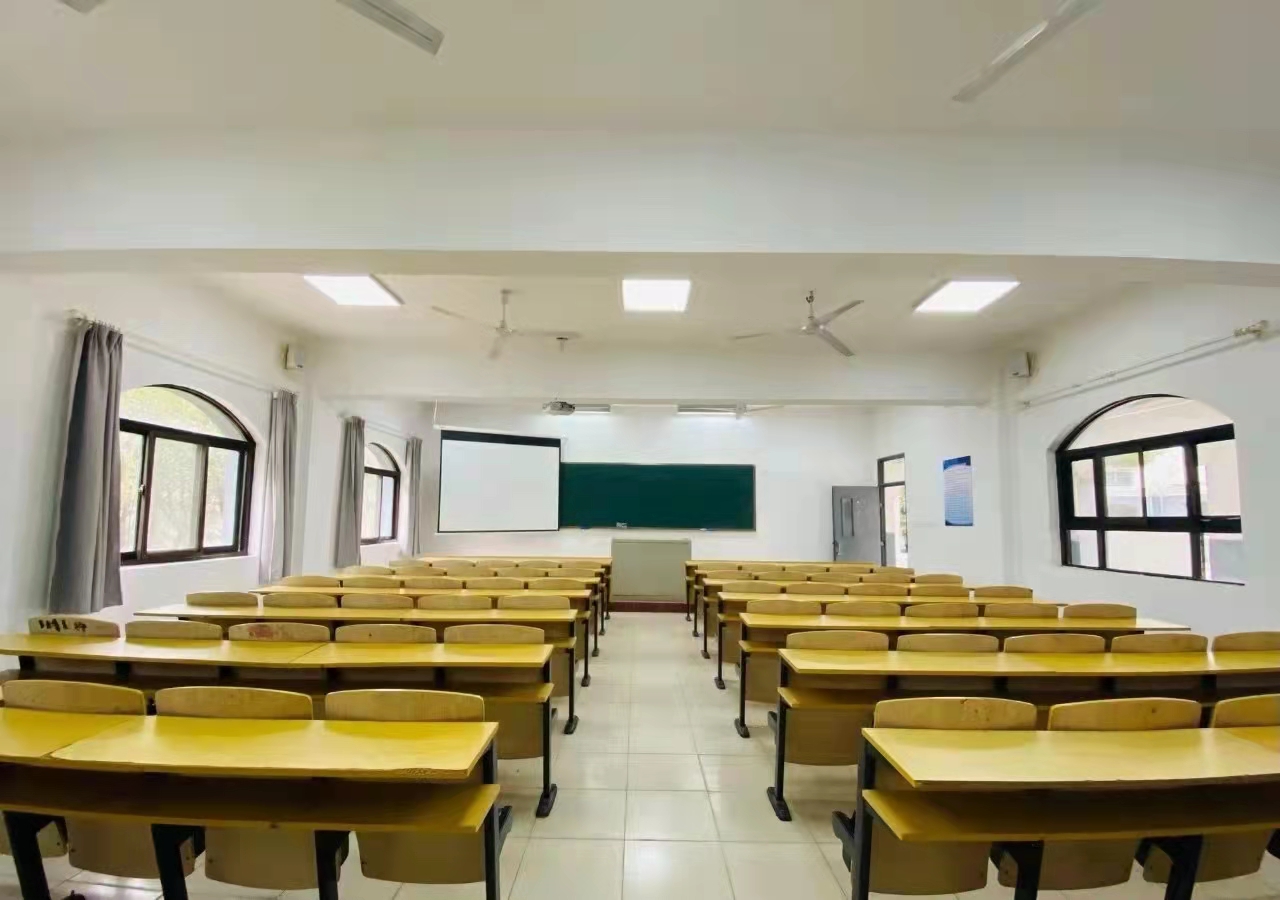 学校介绍 学校介绍