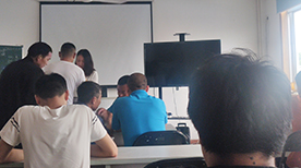 上課現(xiàn)場(chǎng) 上課現(xiàn)場(chǎng)