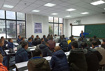 上課現(xiàn)場(chǎng) 上課現(xiàn)場(chǎng)