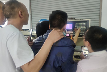 授課現(xiàn)場(chǎng) 授課現(xiàn)場(chǎng)