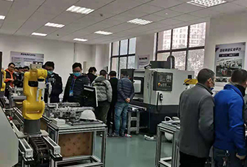 教學(xué)現(xiàn)場 教學(xué)現(xiàn)場