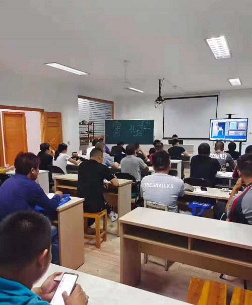 教學(xué)現(xiàn)場(chǎng)