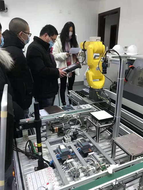 授課現(xiàn)場(chǎng)