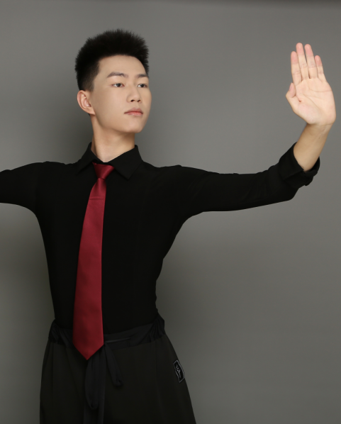 张钊（摩登舞教师）