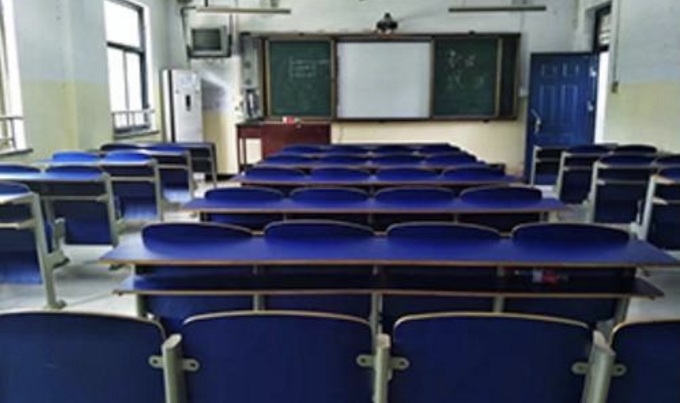 优美环境 舒心教学