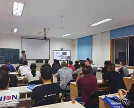 上課現(xiàn)場 上課現(xiàn)場