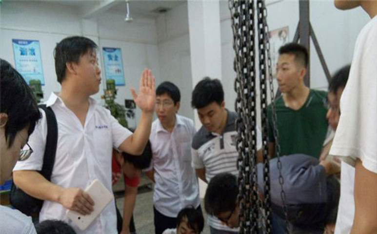 授課現(xiàn)場 授課現(xiàn)場